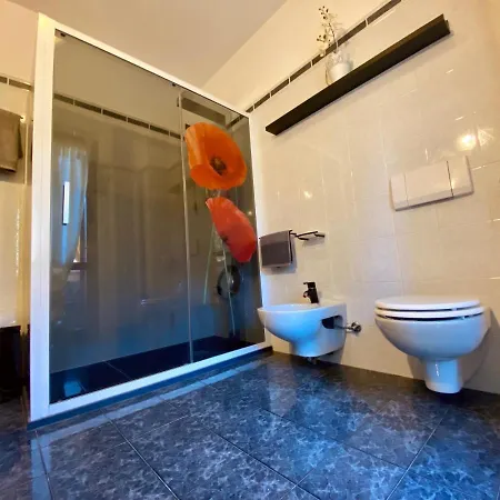 Cento4 Apartment *