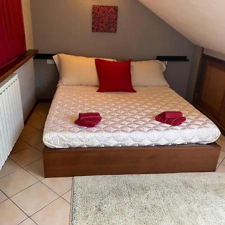 Cento4 Apartment