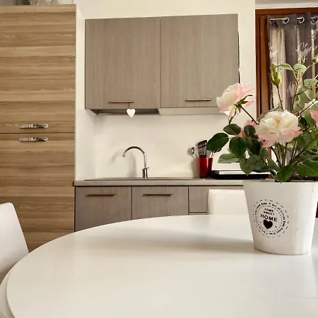 Cento4 Apartment *