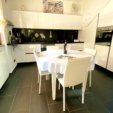 Cento4 Apartment *